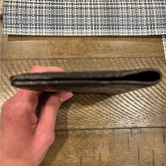 AUTHENTIC GUCCI BROWN LEATHER BIFOLD CARDHOLDER/WALLET. Can be Unisex. 5.5 x 4” - Picture 6 of 10